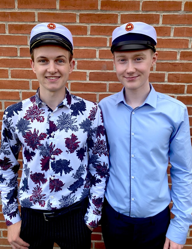 Casper Og Janus Første Student HTX Køge 2020